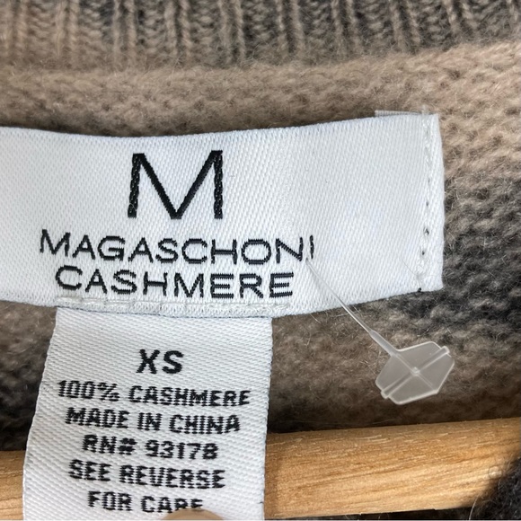 Magaschoni Animal Print 100% Cashmere Crewneck Sweater XS Tan Black Zebra - Picture 15 of 16